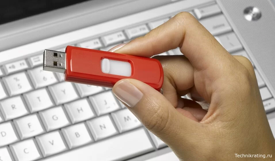 Рейтинг самых лучших USB-флешек по качеству, скорости и отзывам покупателей в 2023 году